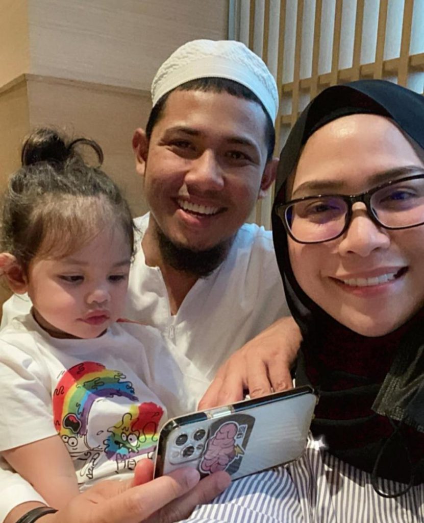 Saya Memang Nak Dia Bertudung Nabil Ahmad Komen Isteri Dah Bertudung Litup Harap Kekal Istiqamah Bersama Ke Jalan Allah Media Hiburan