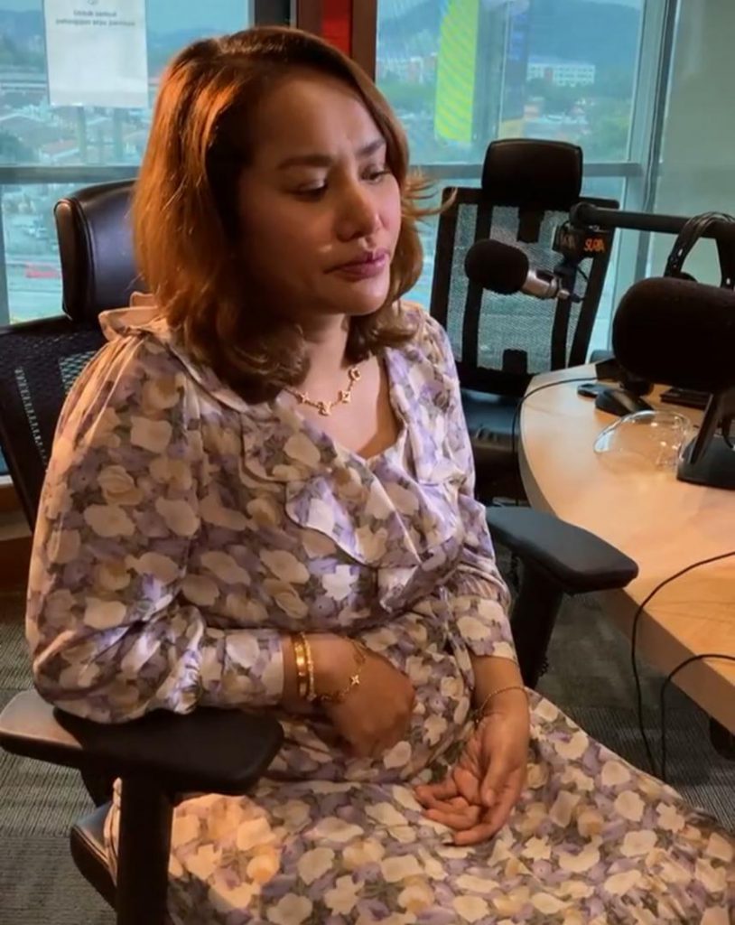 “Ada, Tapi…,” – Ada Terima Tawaran Jadi Penyampai Radio, Ini Jawapan Elly Mazlein