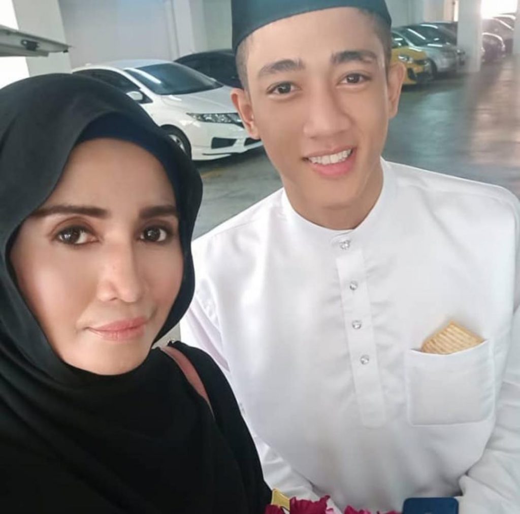 “Nak Cari Benda Lain, Yang Jumpa Gambar Dia,” &#8211; Naluri Ibu, Azian Mazwan Sapuwan Teringat Arwah Anak Bila Terlihat Foto